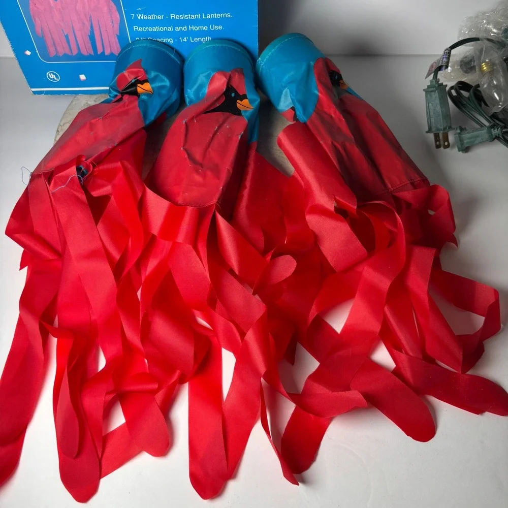 VTG Noma Cardinal Windsock Party Lights 14ft Red Blue 7 Weather Resist Lanterns